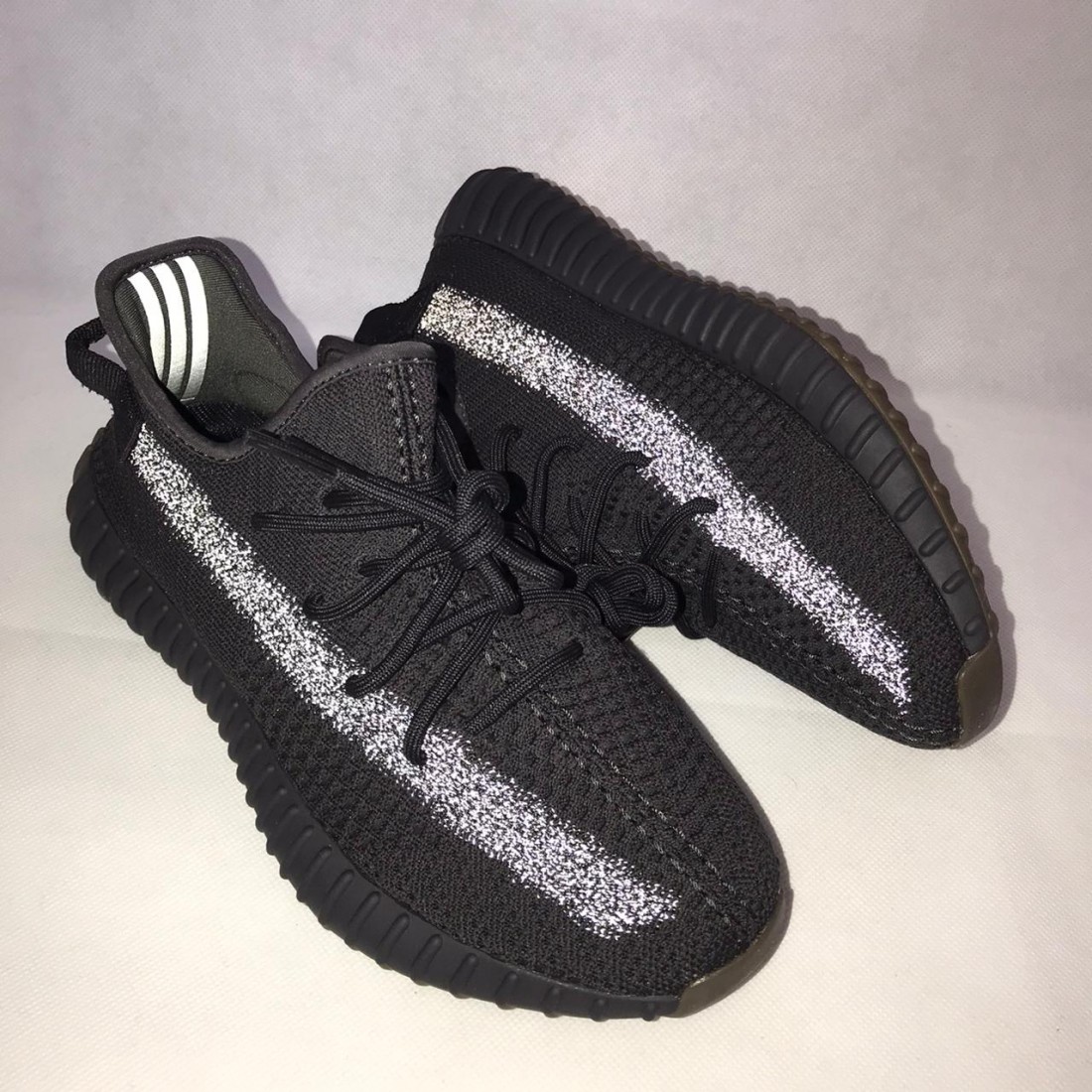 yeezy boost 359 v2 cinder